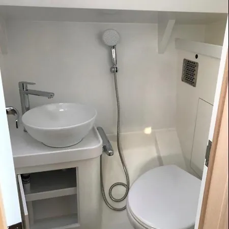 Barco Em Leca Palmeira Alugue Cabine Bed & Breakfast *