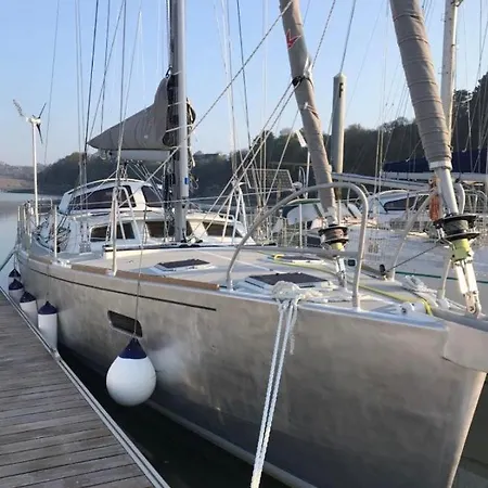 Barco Em Leca Palmeira Alugue Cabine Bed & Breakfast *