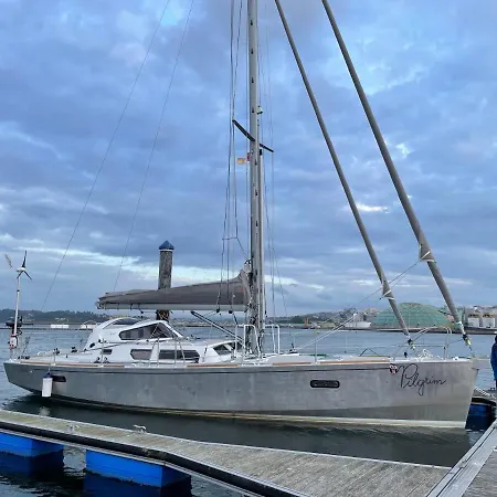 Barco Em Leca Palmeira Alugue Cabine فندق مبيت وإفطار